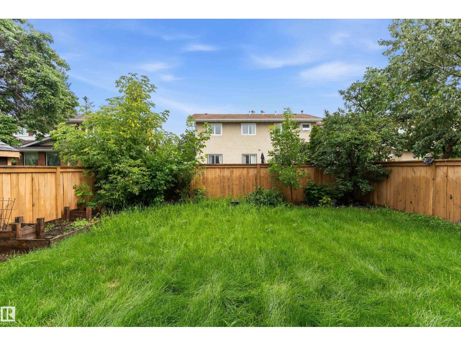 10930 BEAUMARIS RD NW - 34