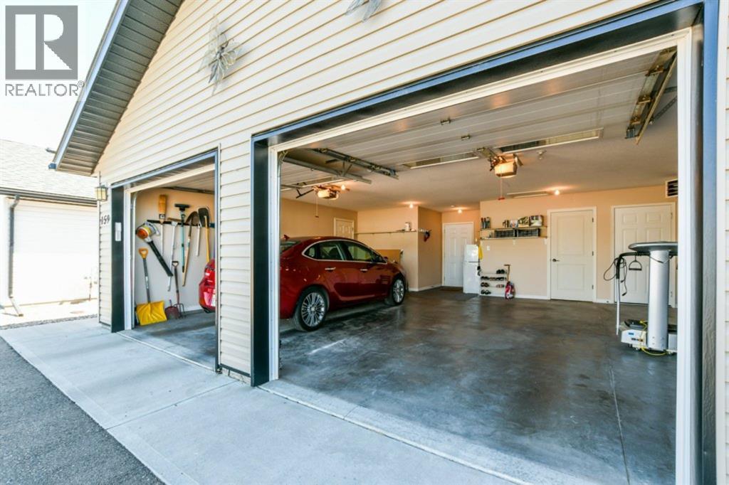 159 Chartwell Row SE - 35