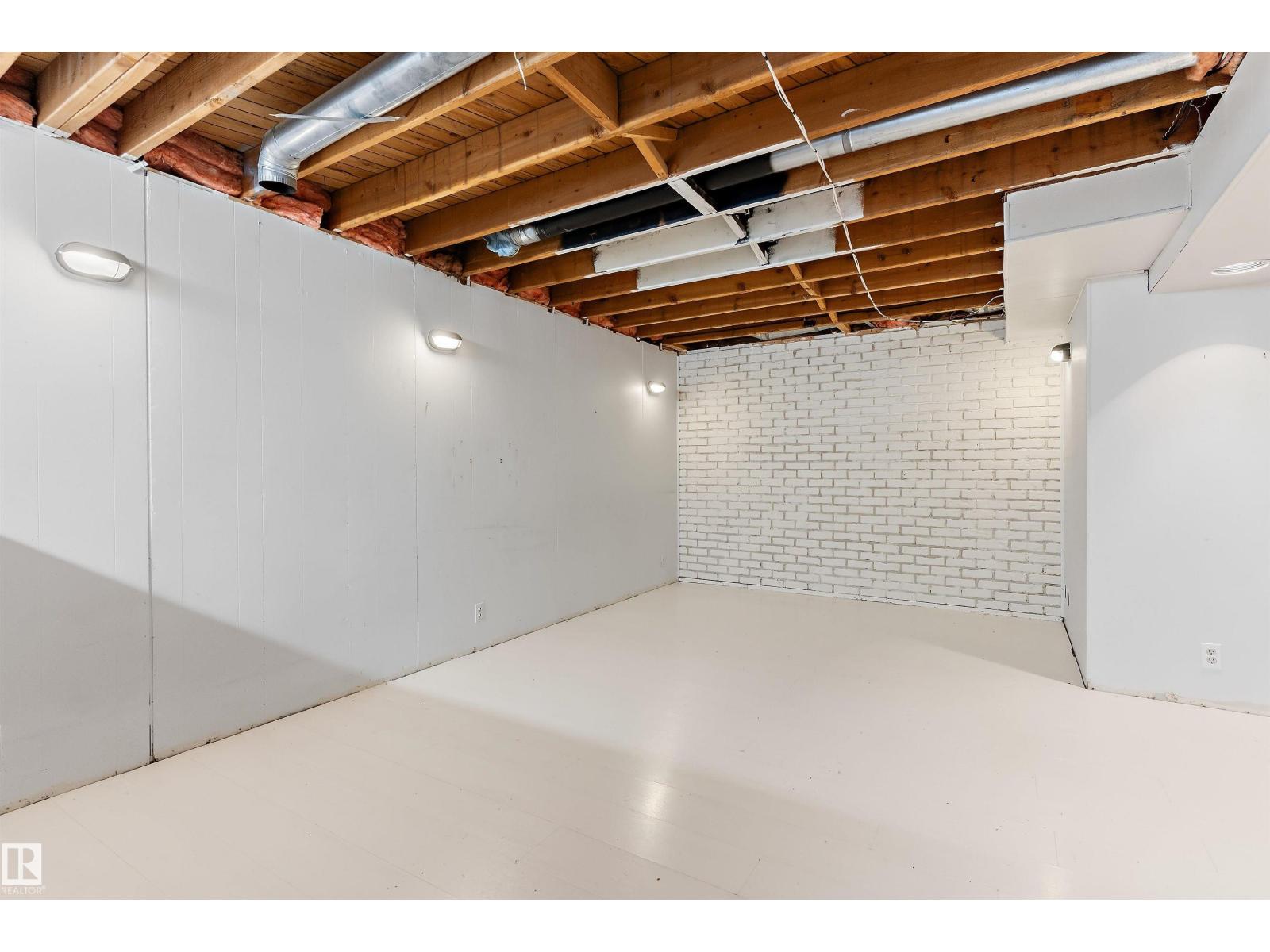 10930 BEAUMARIS RD NW - 29