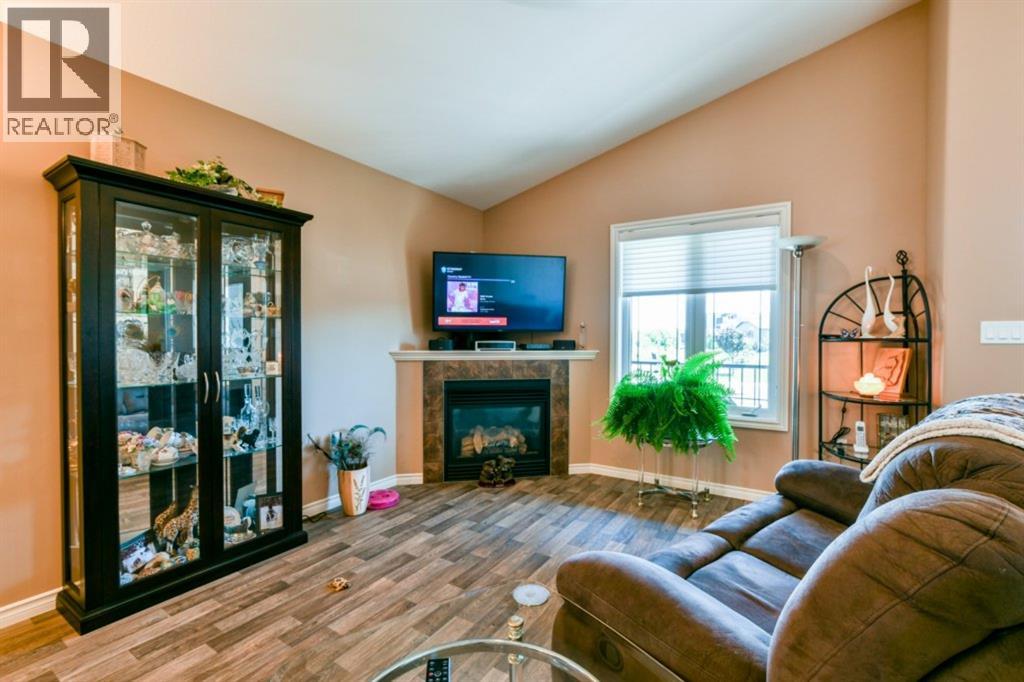 159 Chartwell Row SE - 18