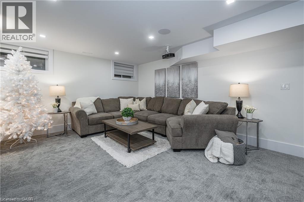 39 COULTER Street - 27