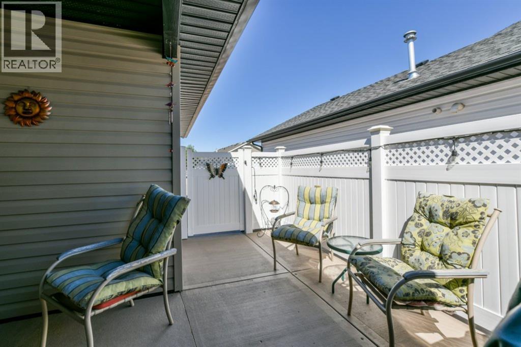 159 Chartwell Row SE - 27