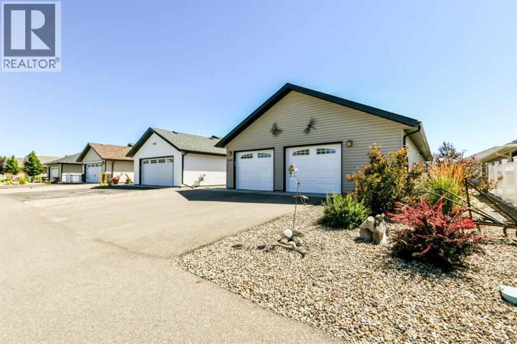 159 Chartwell Row SE - 29