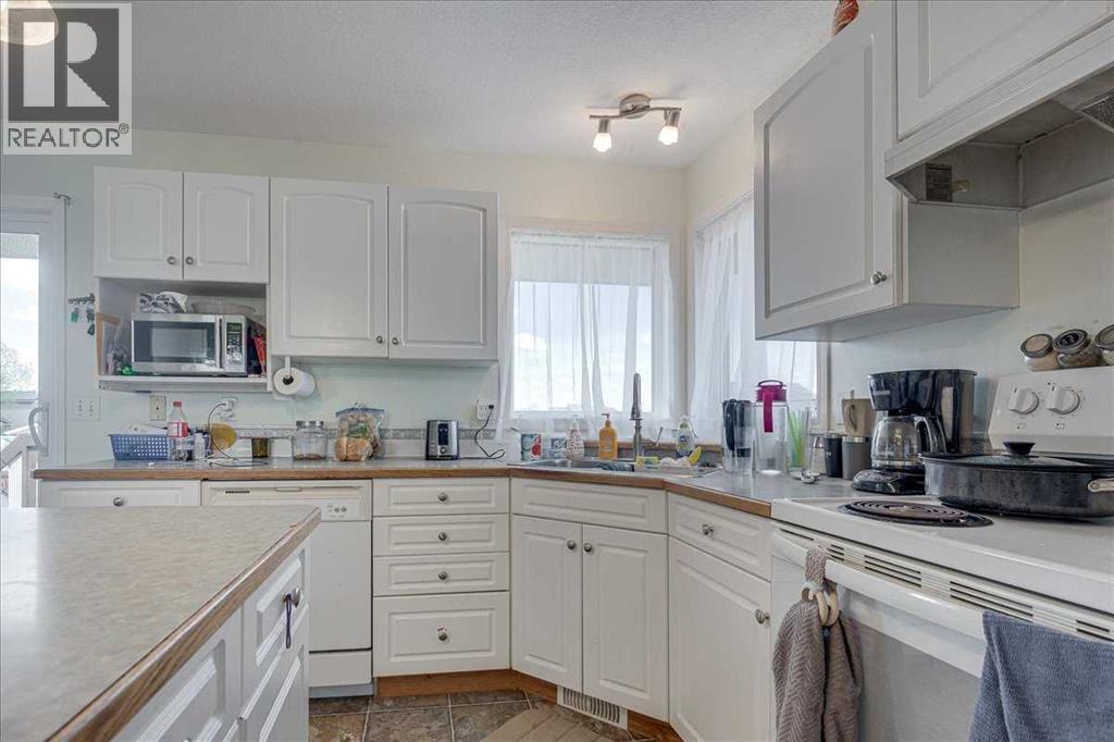 4 HARRISON Road - 14