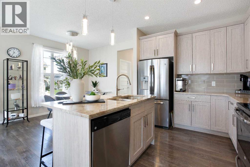 1765 Baywater Road SW - 12