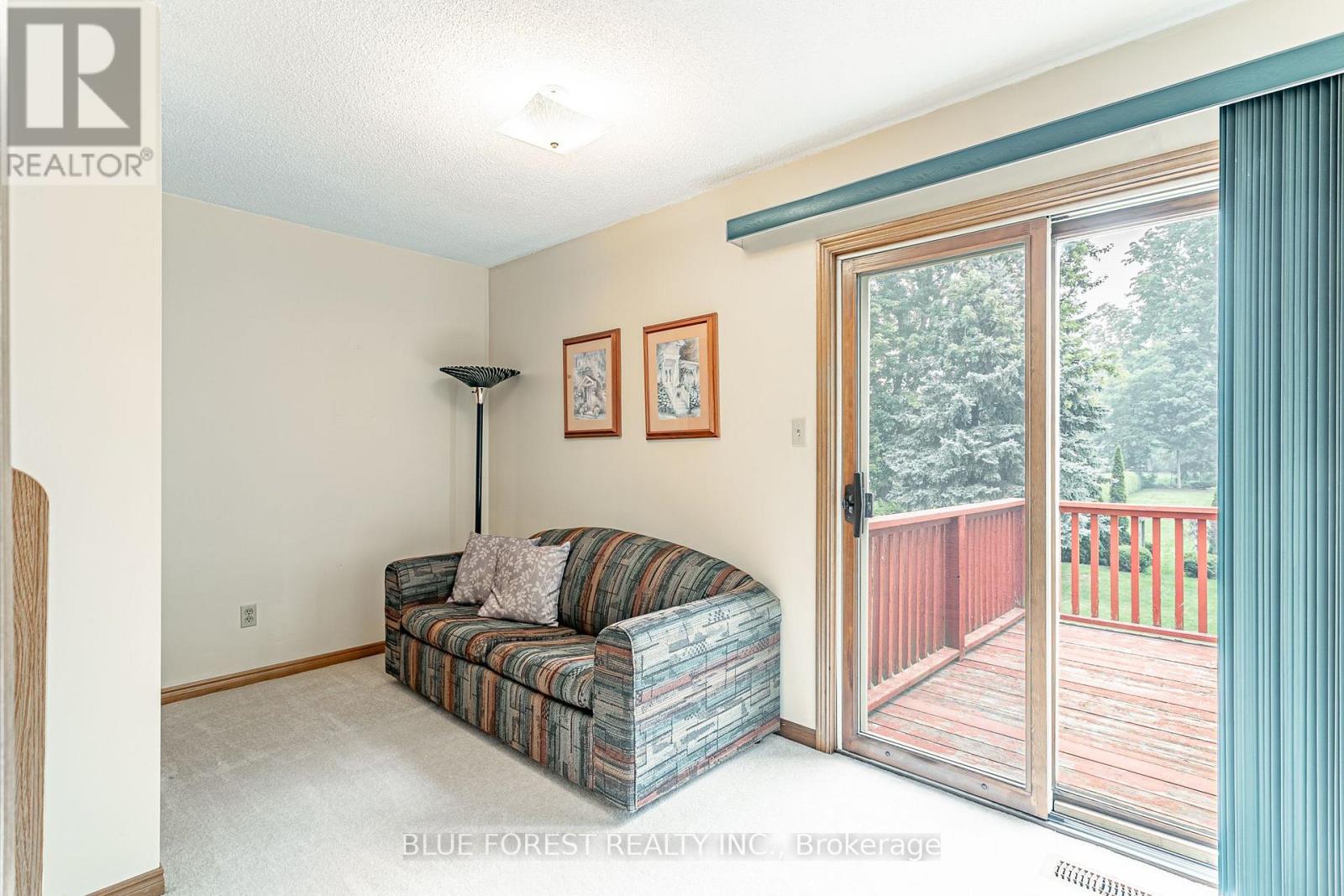 385 WELLINGTON STREET - 19
