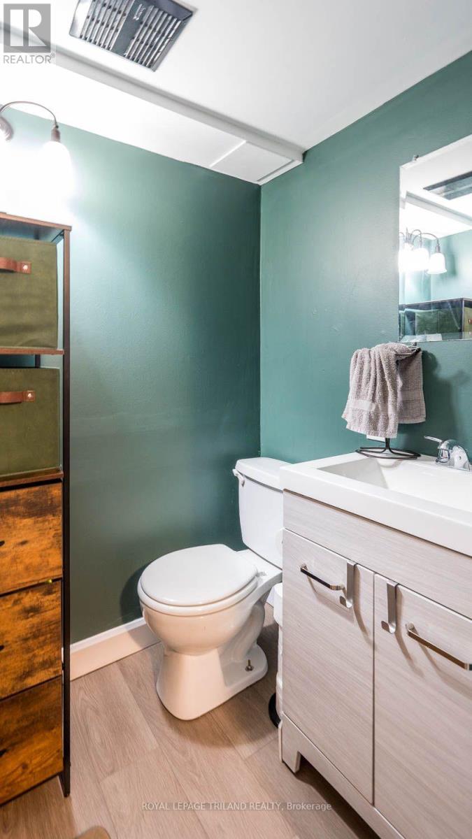 #32 1600 CULVER DRIVE - 22