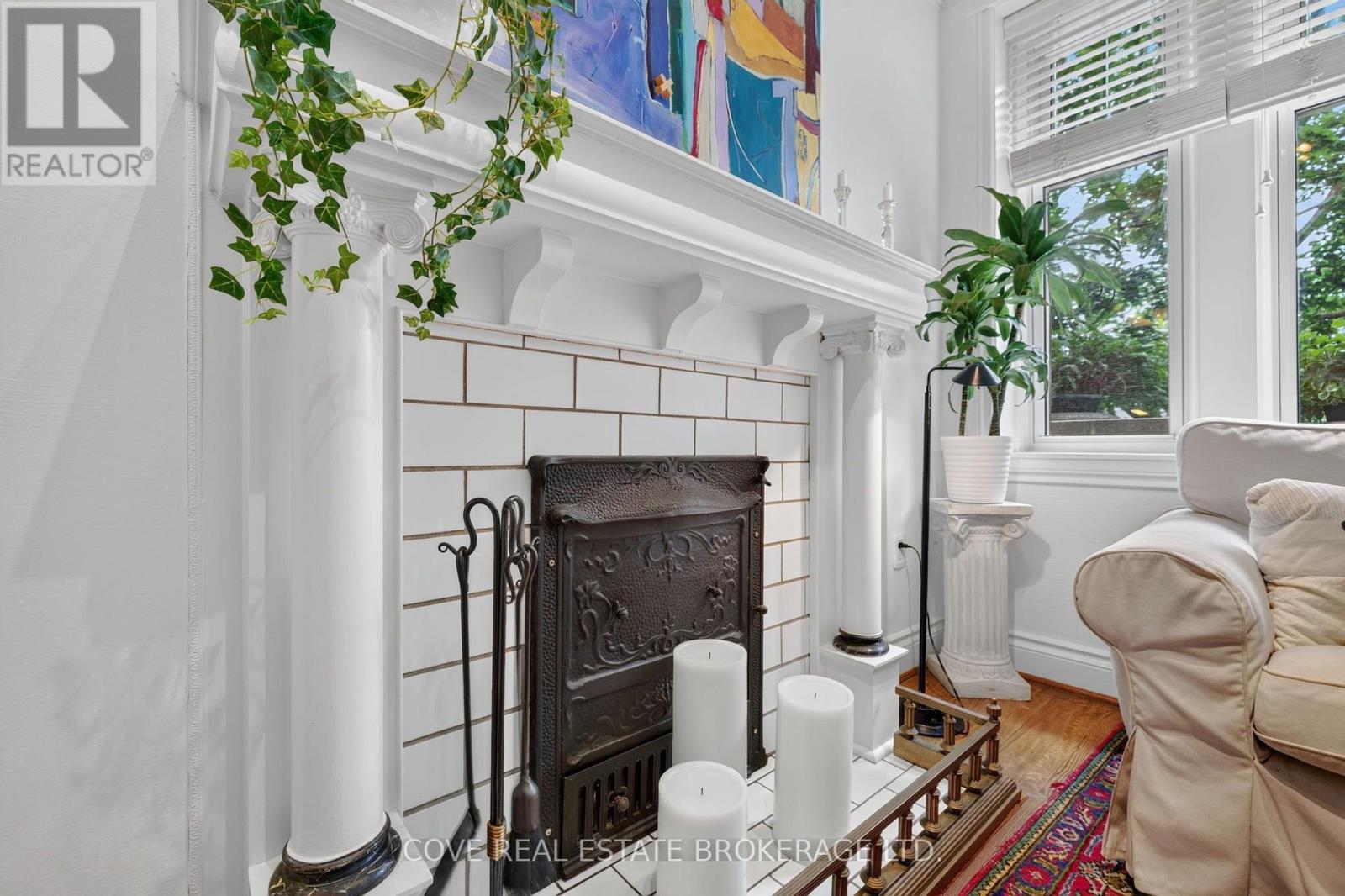#104 280 QUEENS AVENUE - Image 11
