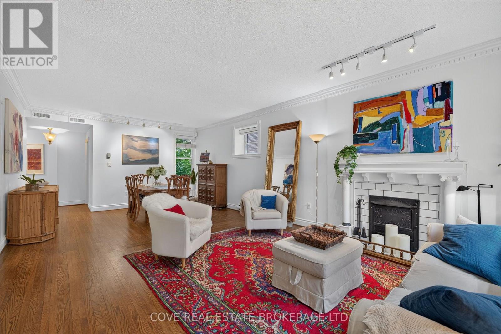 #104 280 QUEENS AVENUE - Image 8