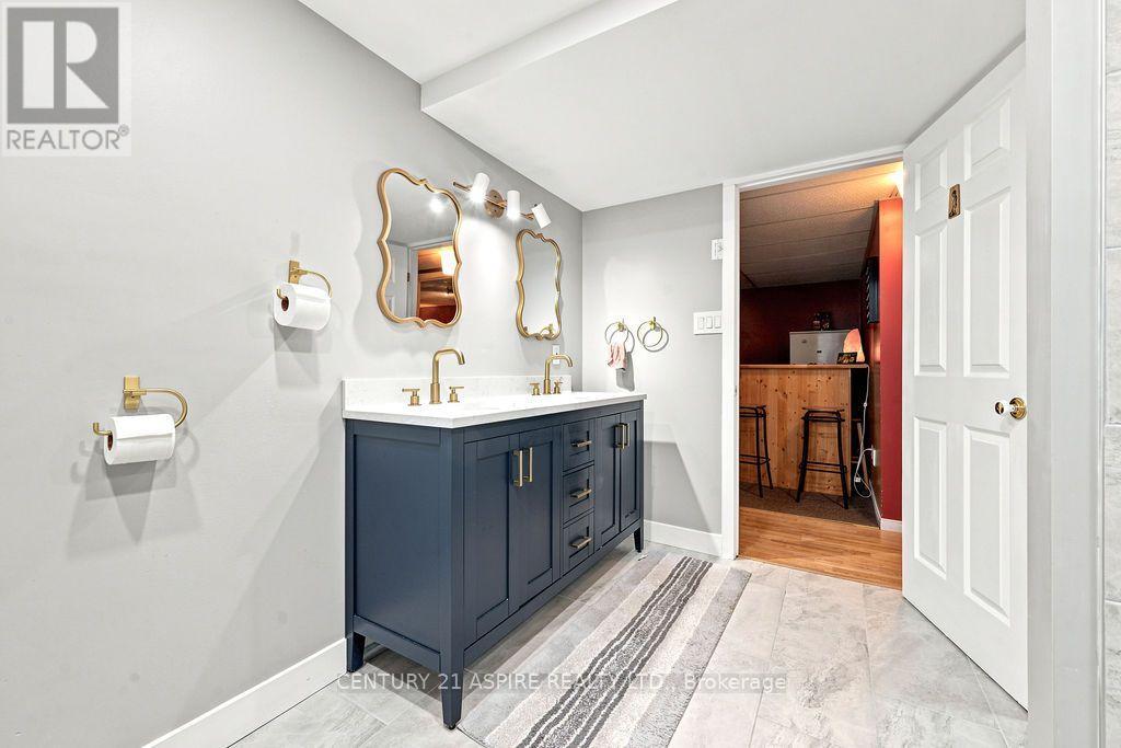 23 CARDINAL CRESCENT - 29
