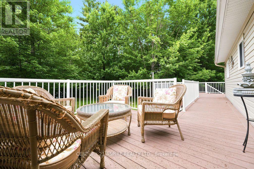 23 CARDINAL CRESCENT - 36