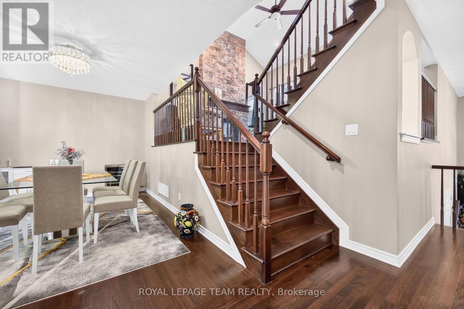 340 GALLANTRY WAY - 11