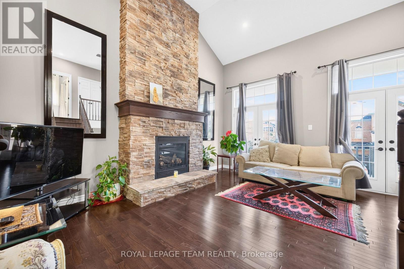 340 GALLANTRY WAY - 24