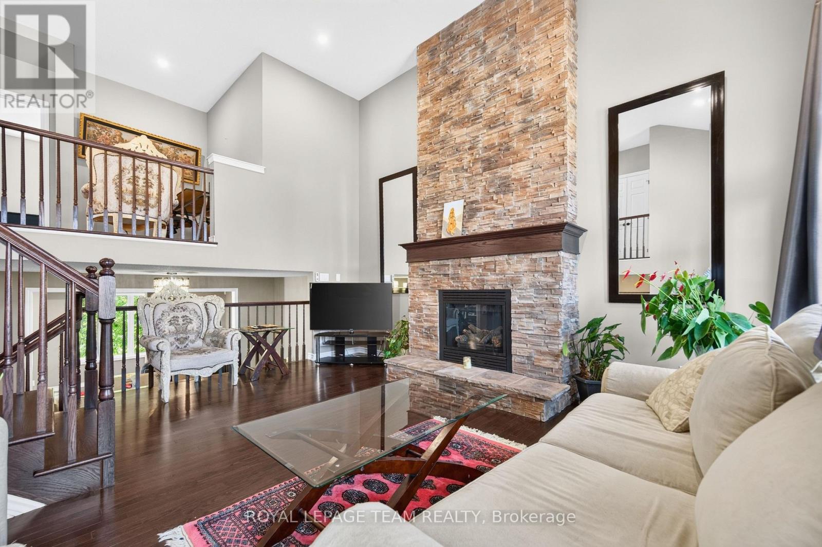 340 GALLANTRY WAY - 25
