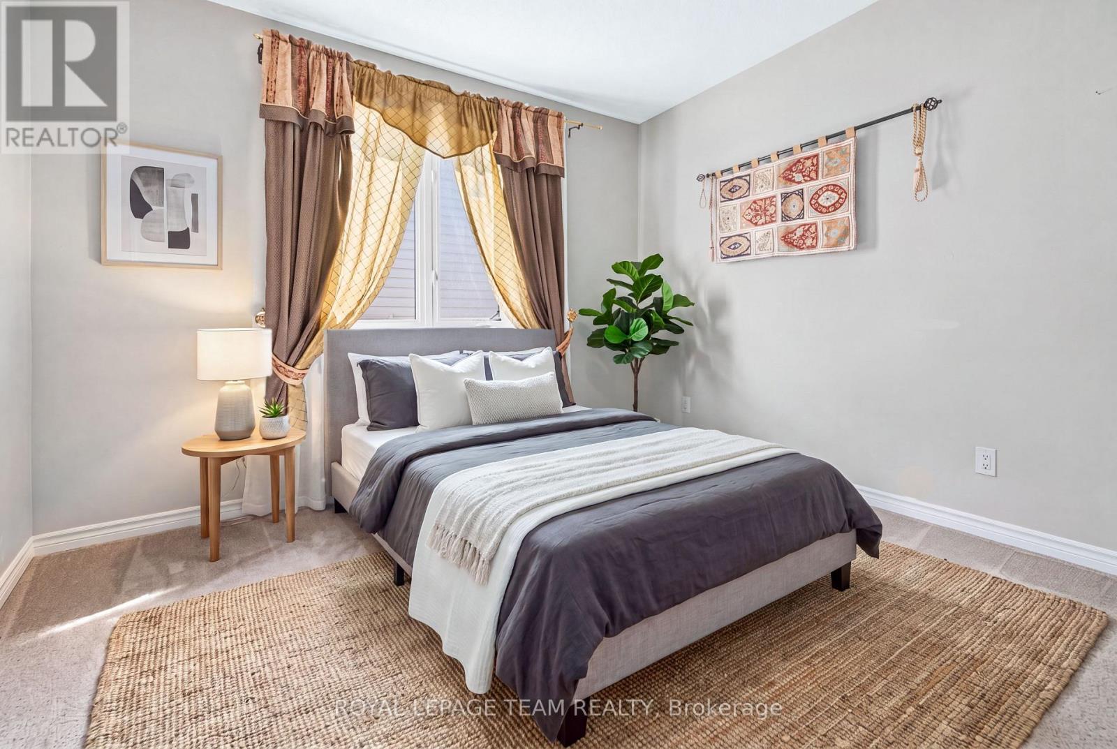 340 GALLANTRY WAY - 37