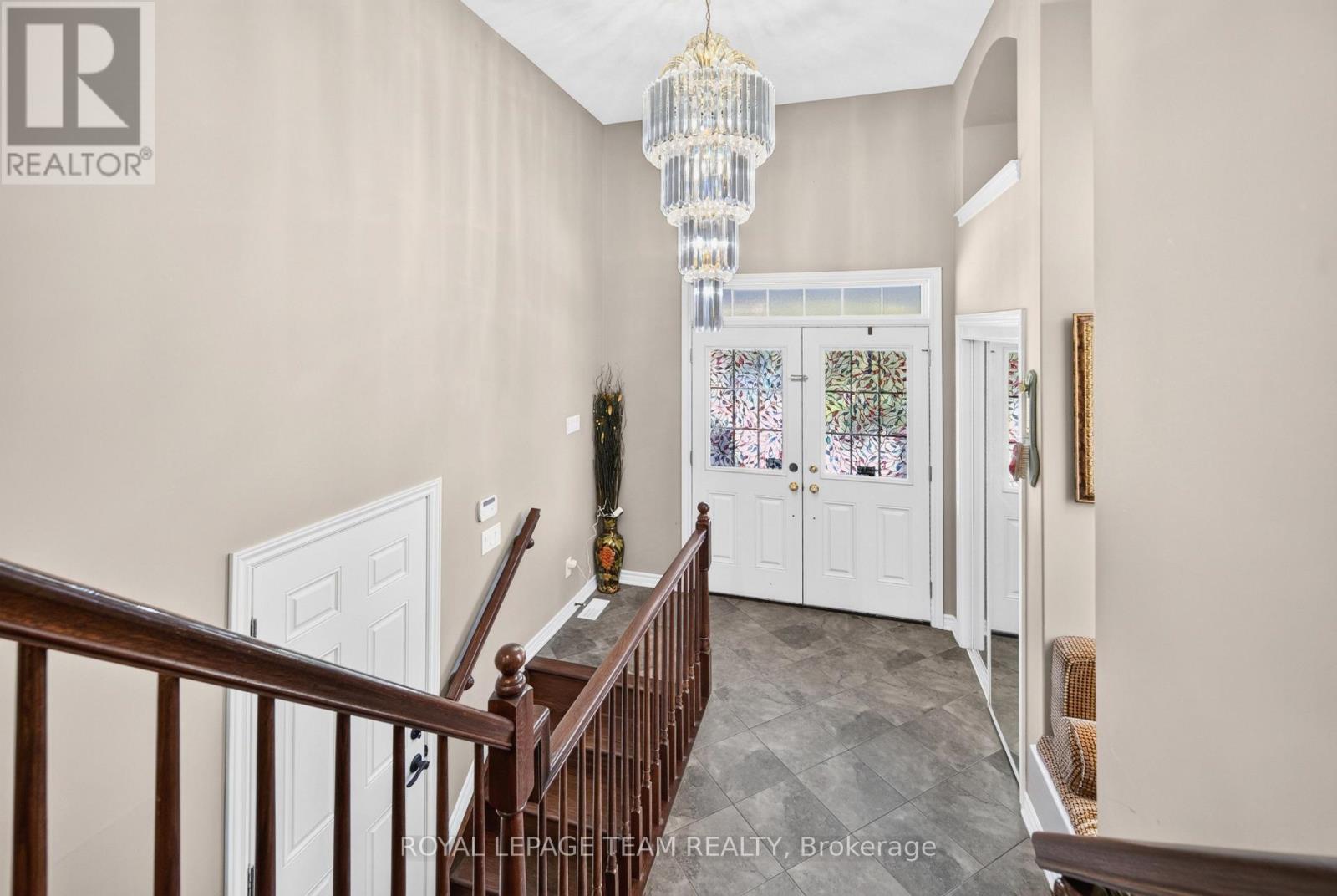 340 GALLANTRY WAY - 9
