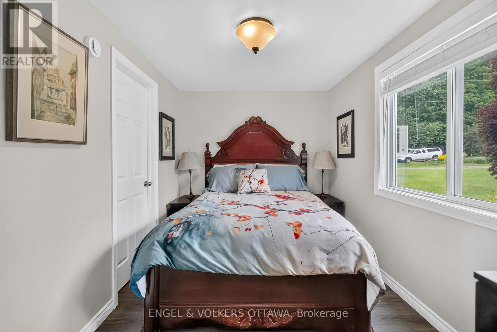 131 BAY STREET - 15
