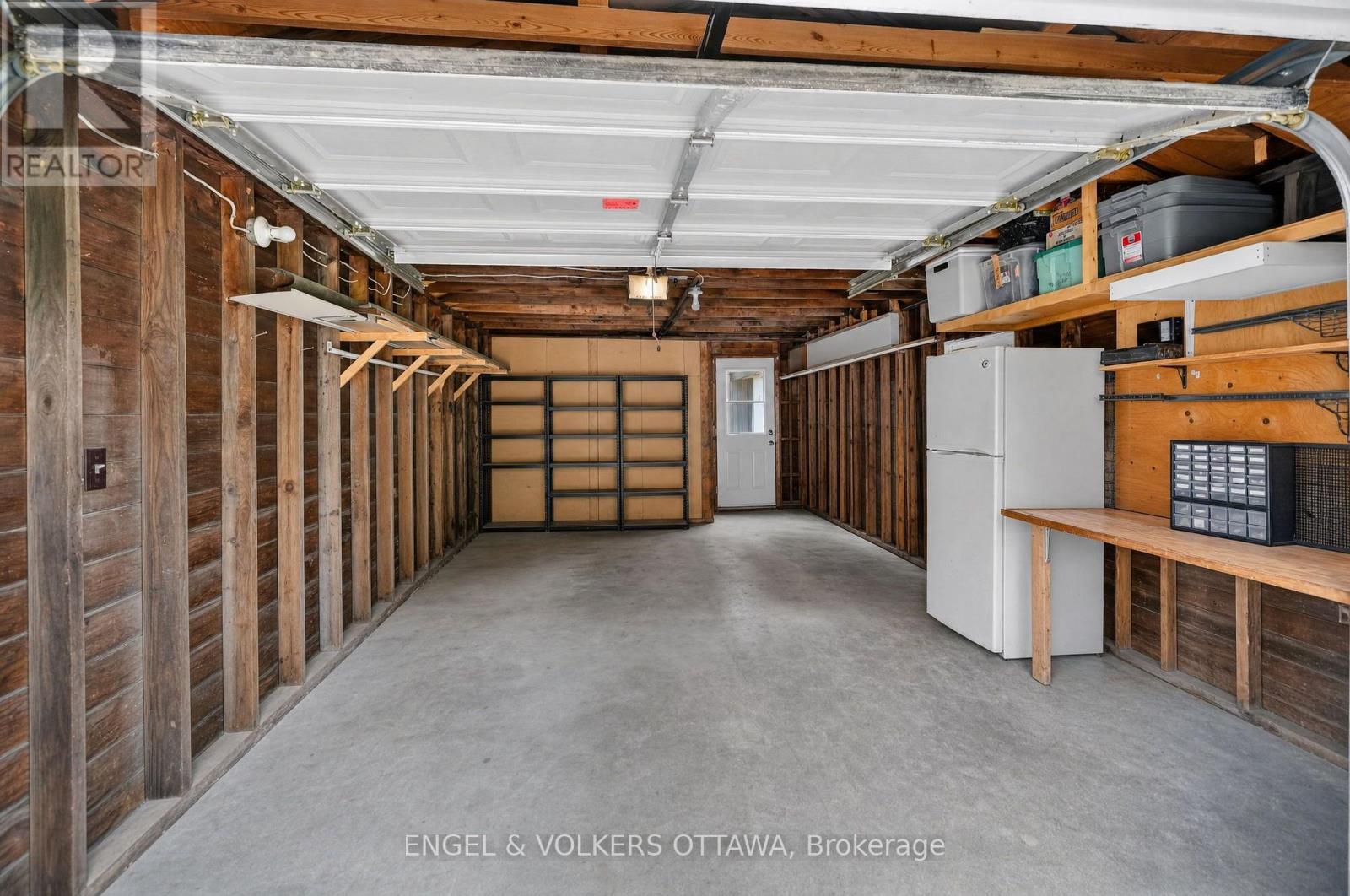 131 BAY STREET - 24