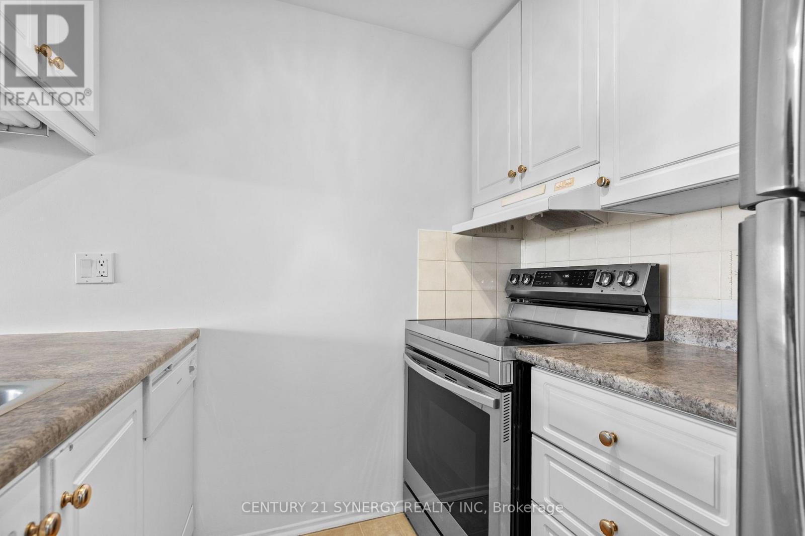 #412 6470 BILBERRY DRIVE - 8