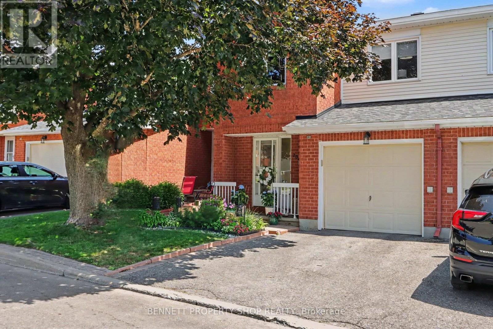 #B 2 MAPLE RIDGE CRESCENT - 1