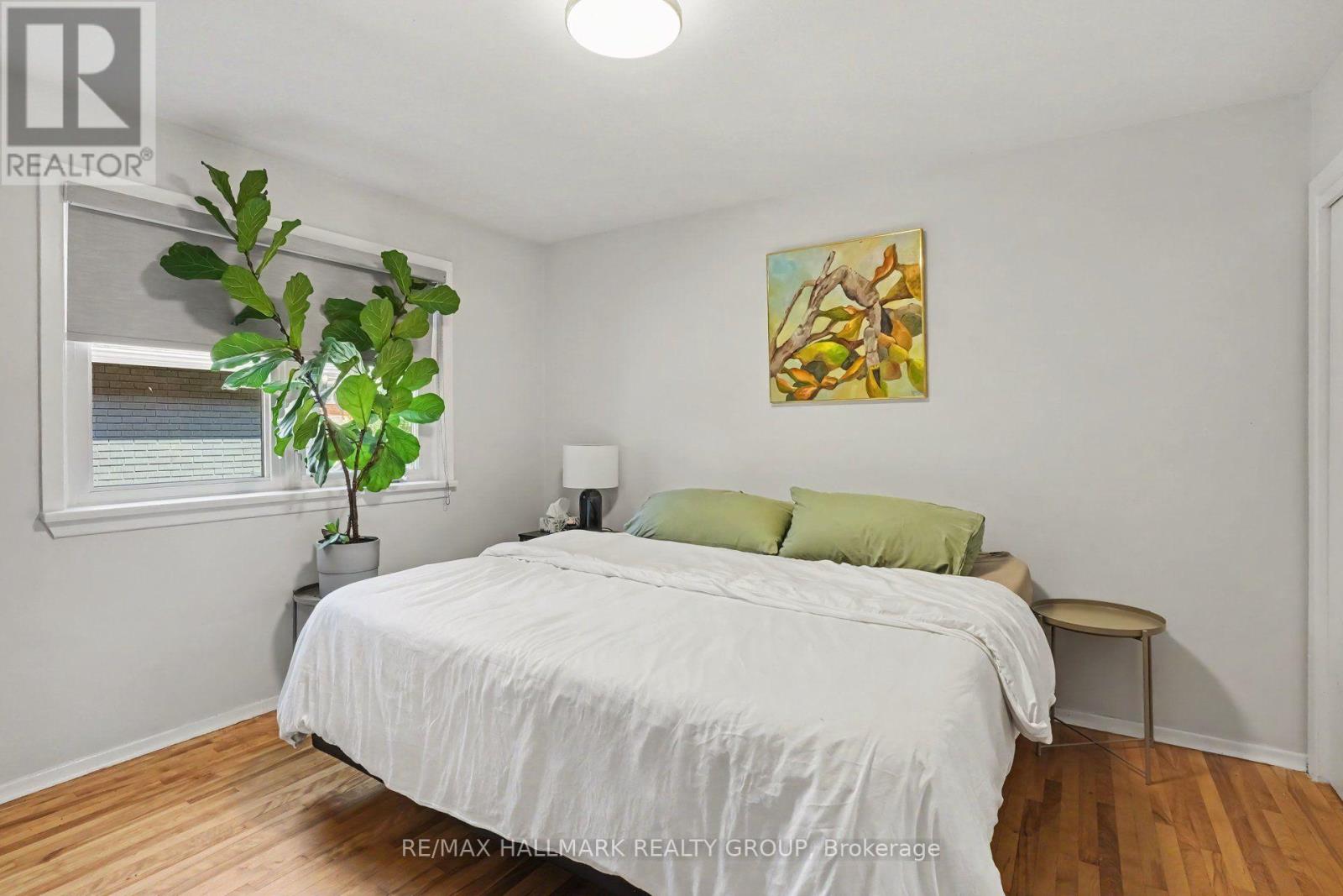 657 GOLDEN AVENUE - 11