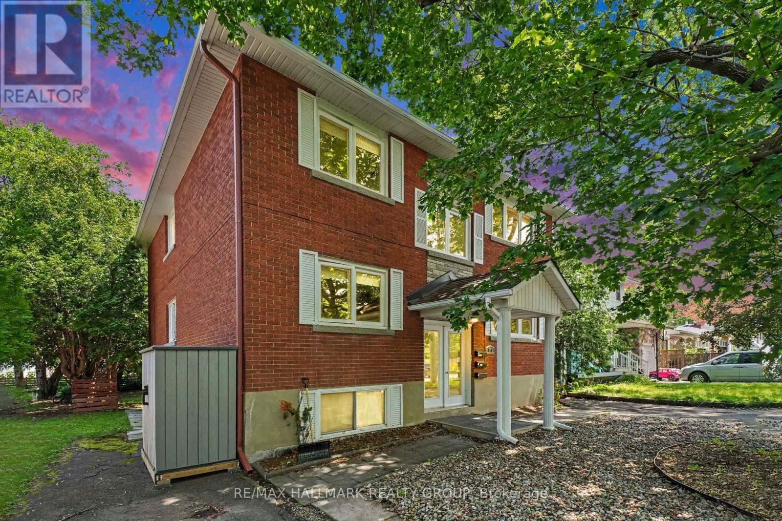 657 GOLDEN AVENUE - 2