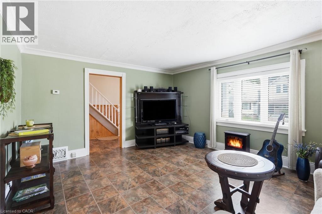 18 PROVINCE Street N - 15