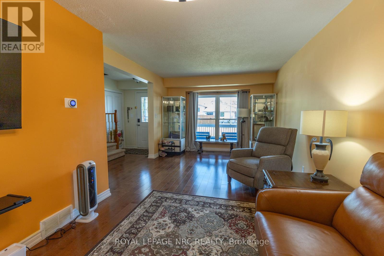 215 WINDSOR STREET - 12