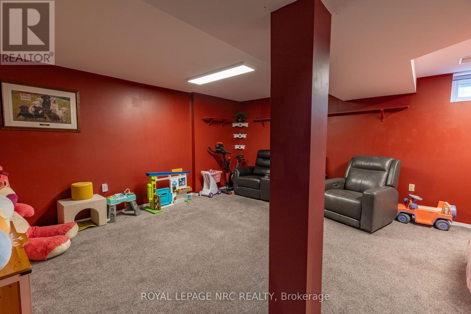 215 WINDSOR STREET - 22