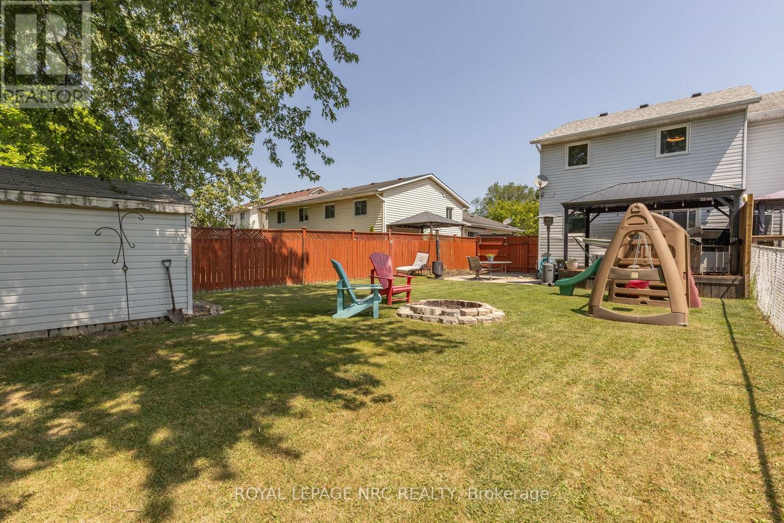 215 WINDSOR STREET - 28