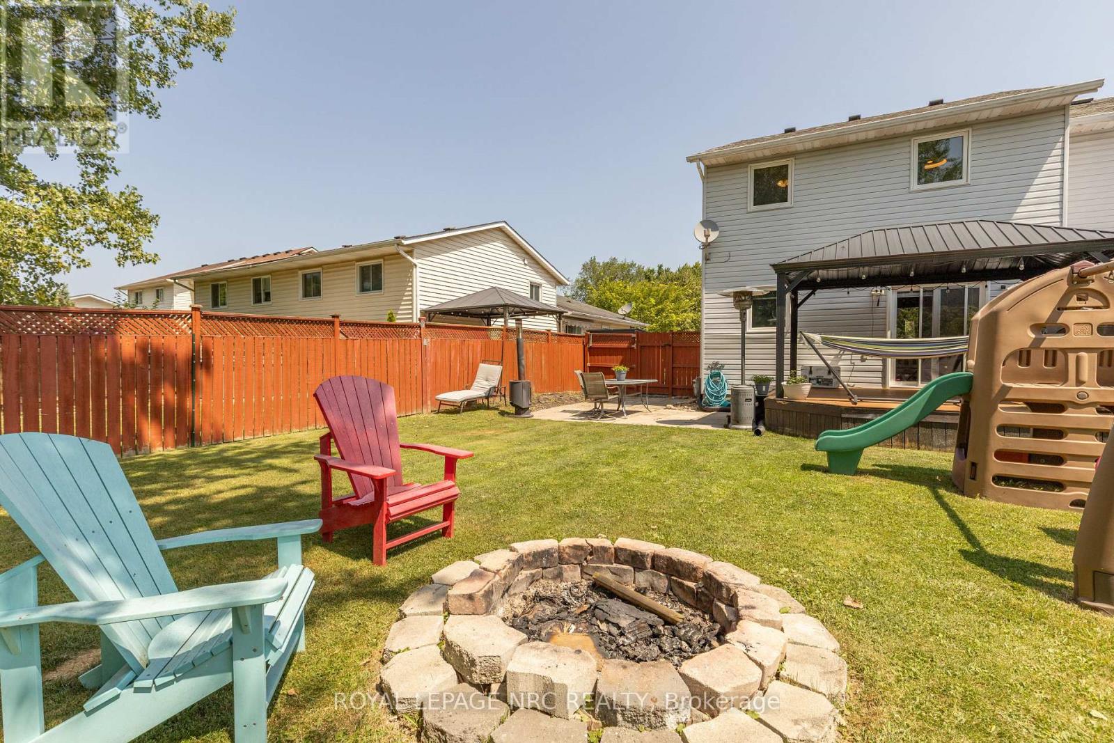 215 WINDSOR STREET - 29