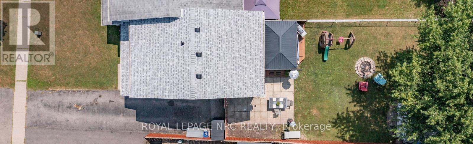 215 WINDSOR STREET - 33