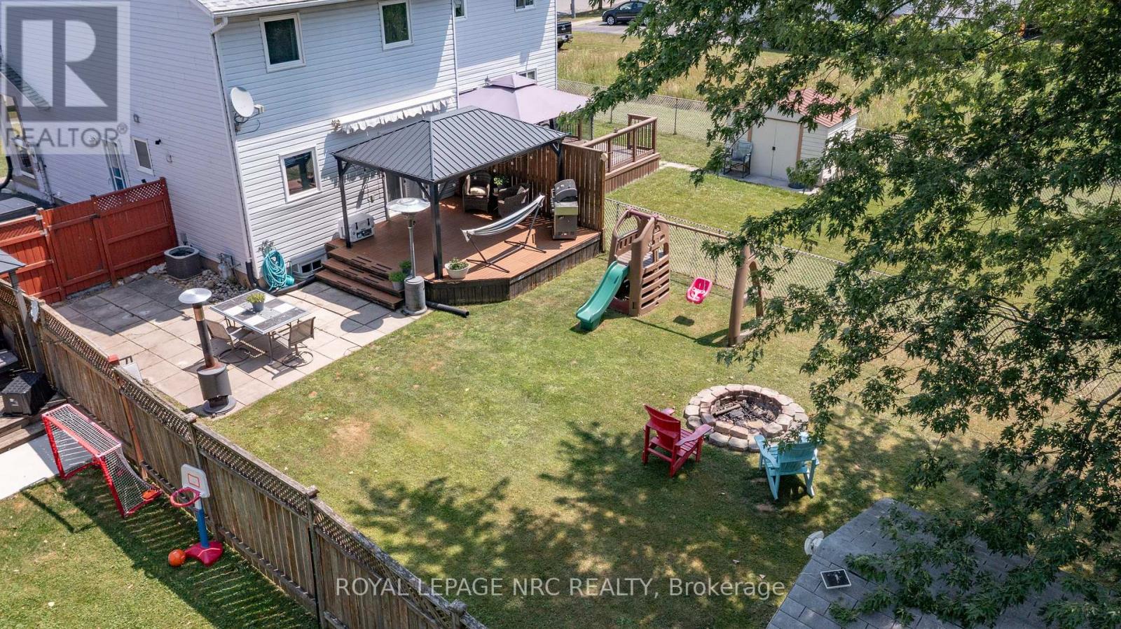 215 WINDSOR STREET - 34