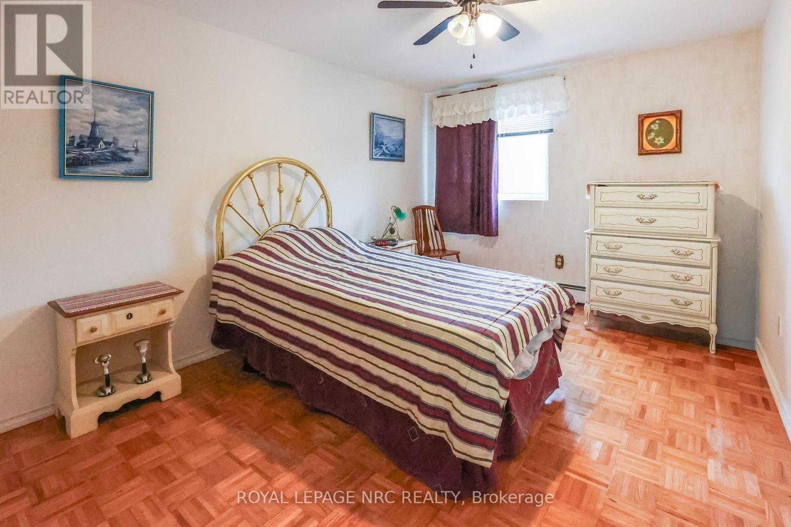 #208 264 GRANTHAM AVENUE N - 13