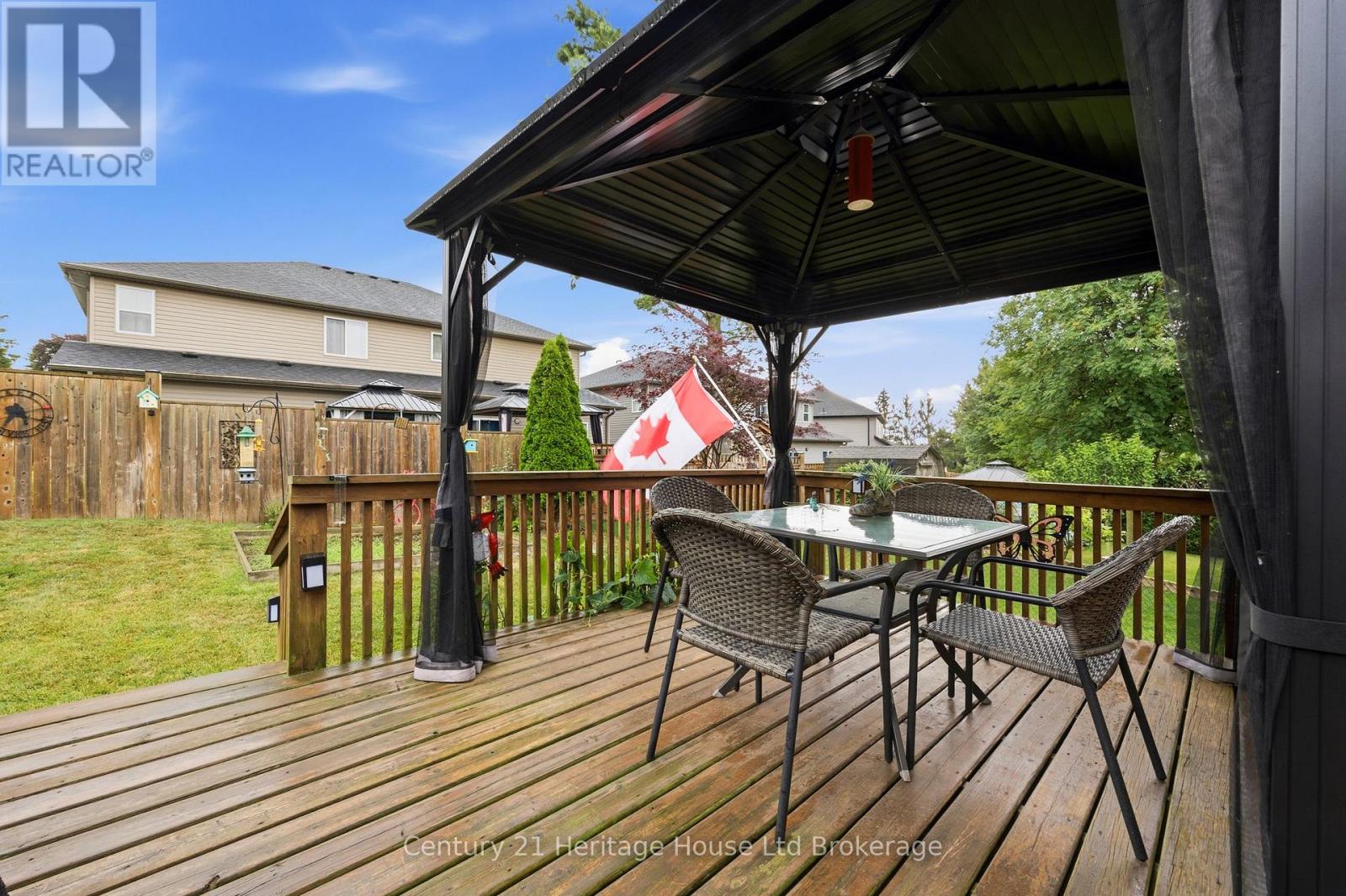 22 HILLSIDE ROAD - 28