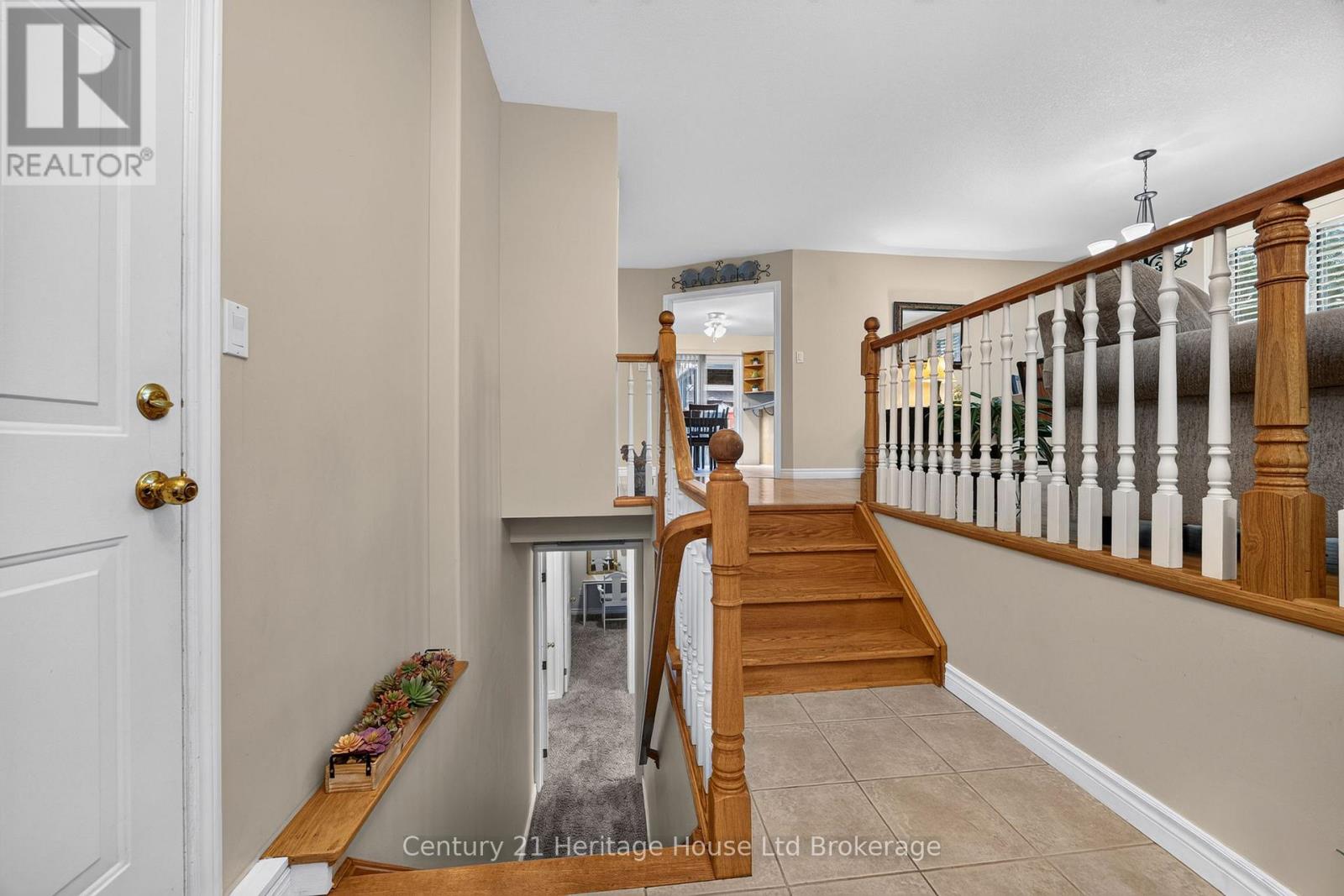 22 HILLSIDE ROAD - 4