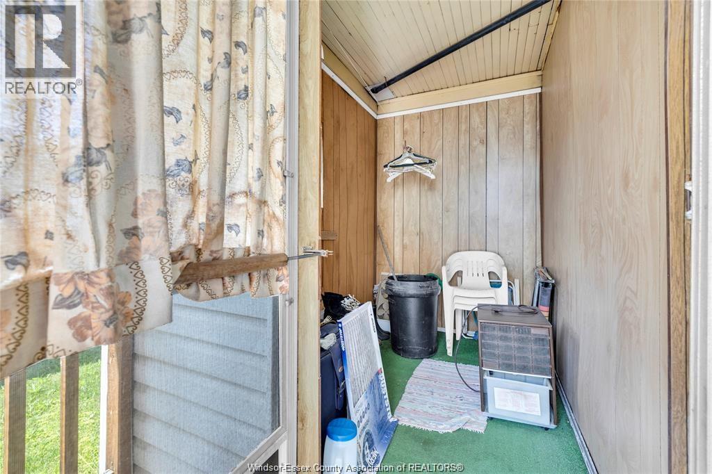 1439 Henry Ford Centre DRIVE - 20