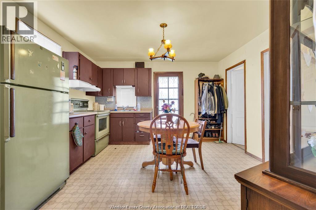 1439 Henry Ford Centre DRIVE - 8