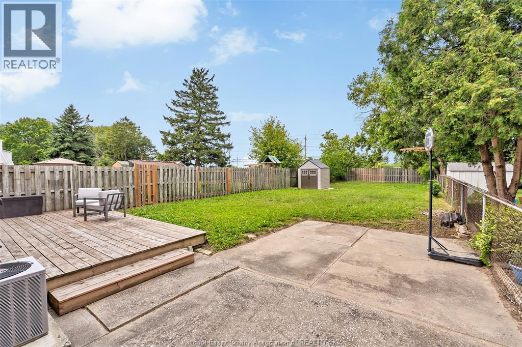 10742 ATWATER - 28