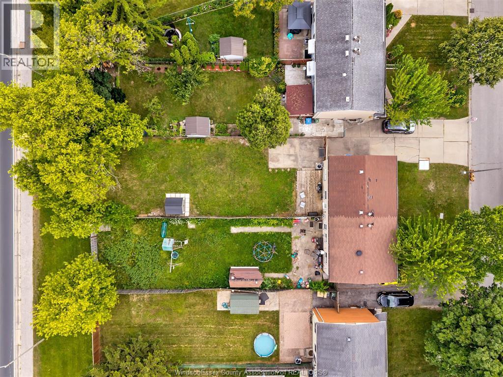 10742 ATWATER - 31