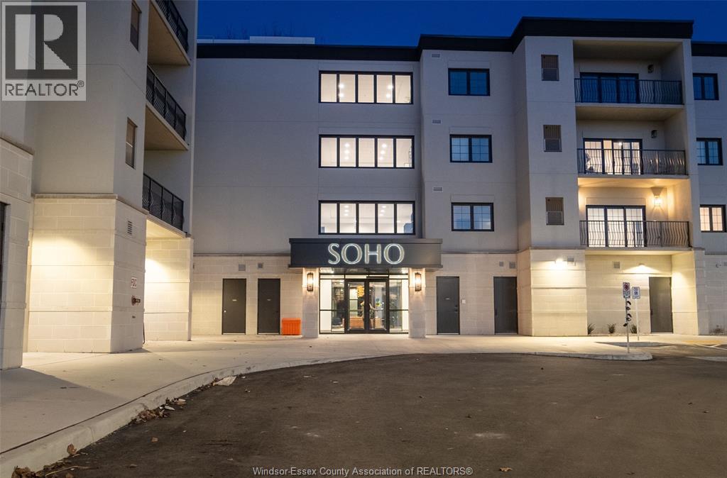 #404 3817 Howard AVENUE - 18