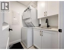 3817 Howard Avenue Unit# 404, Windsor, ON N9E0B5 Photo 13