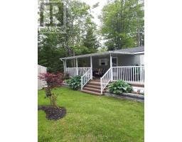32 Temagami Trail, Wasaga Beach, ON L9Z1X7 Photo 9