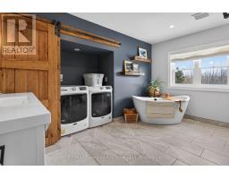 449 Park Street, Tay, ON L0K2A0 Photo 24