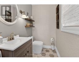 Bathroom - 449 Park Street, Tay, ON L0K2A0 Photo 7
