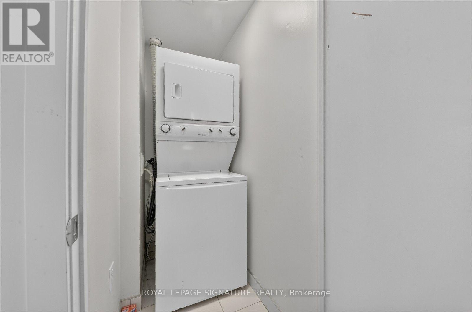 #2112 66 FOREST MANOR ROAD - 29