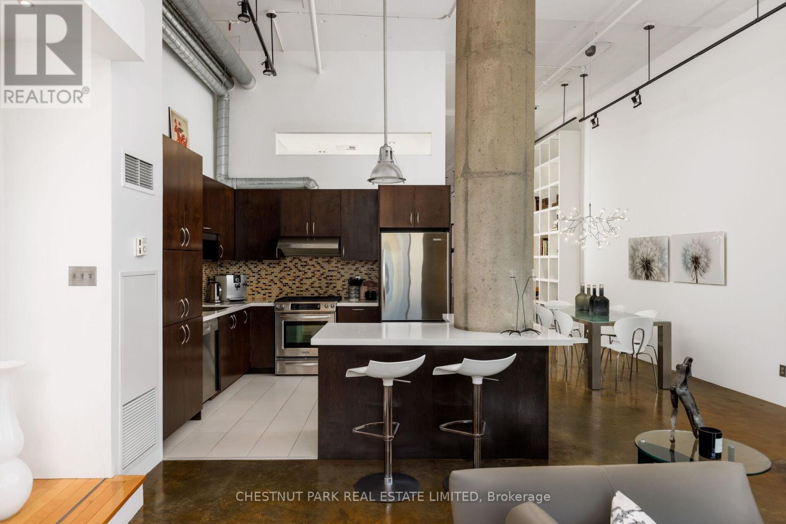#306 90 SUMACH STREET W - 8