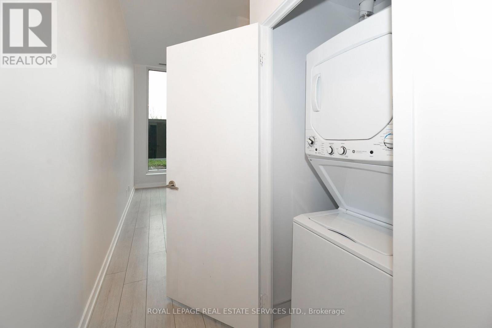 #201 500 DUPONT STREET - 12