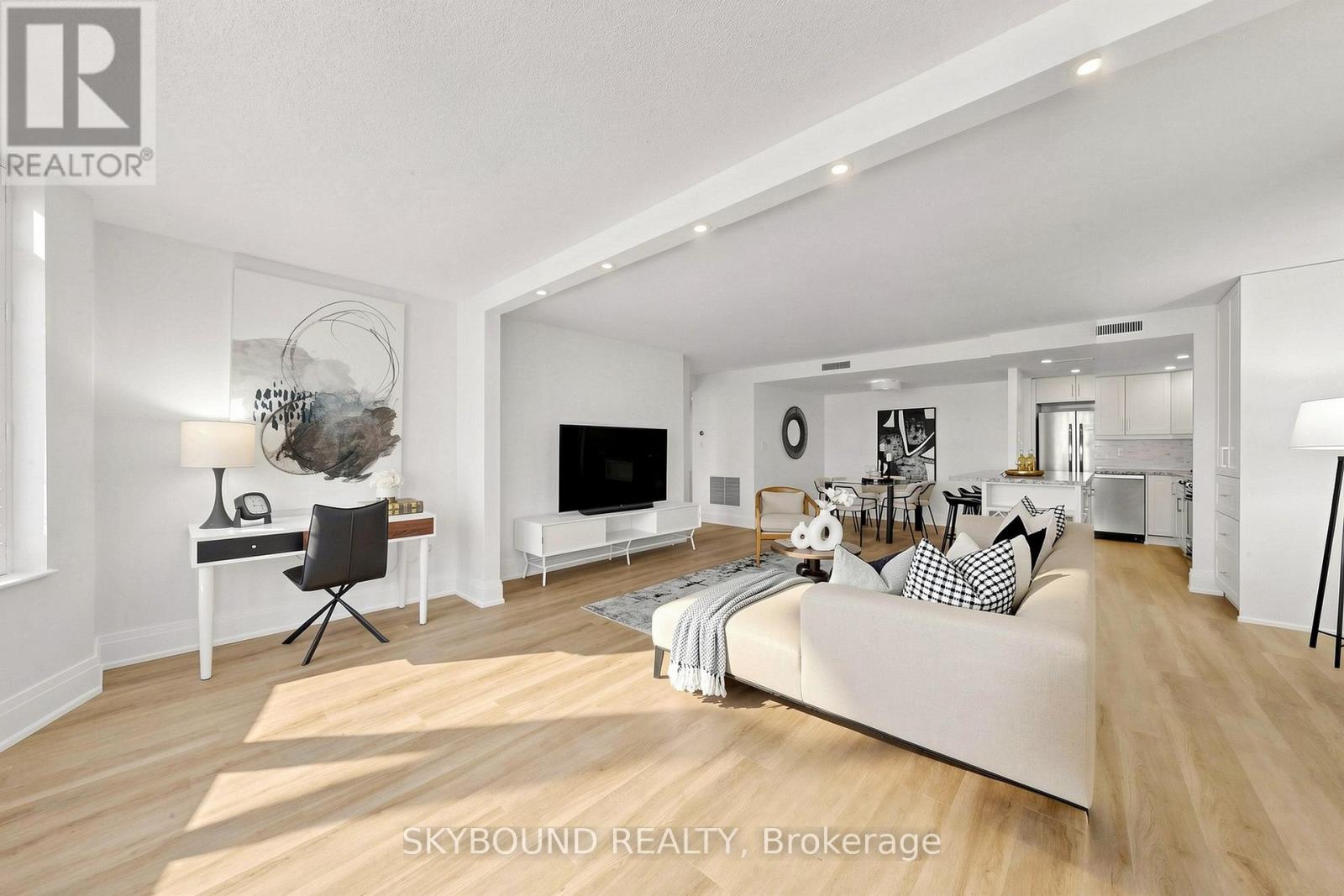 #401 135 GEORGE STREET S - 11
