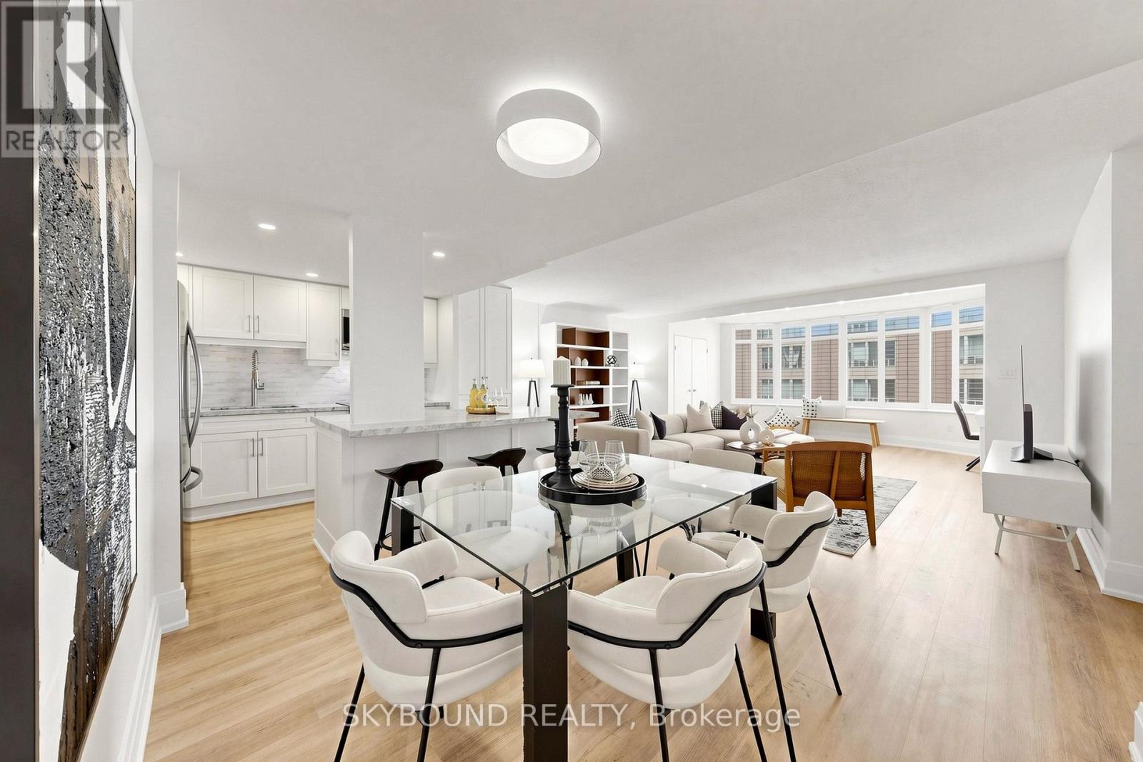 #401 135 GEORGE STREET S - 23